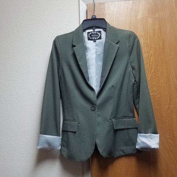 NWOT Olive Green Blazer - Picture 1 of 4